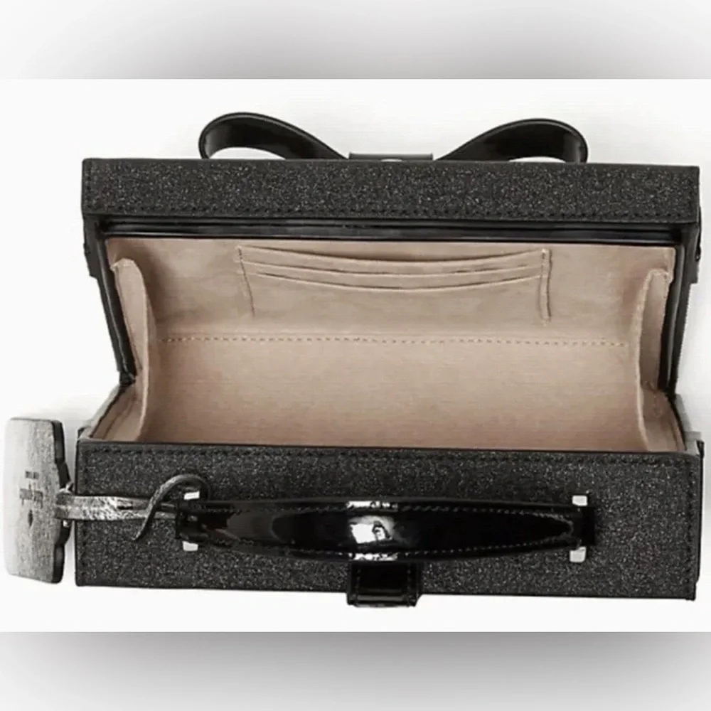 Kate Spade ♠️ Wrapping Party Gift Box Crossbody Bag